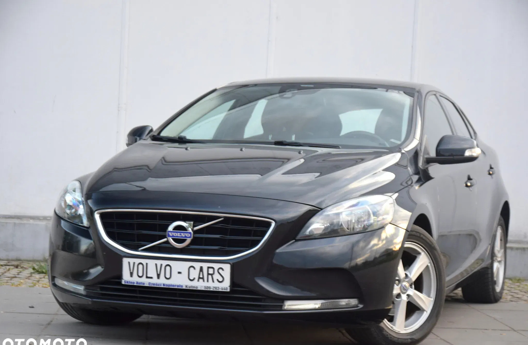 volvo v40 mazowieckie Volvo V40 cena 33700 przebieg: 206430, rok produkcji 2013 z Stryków